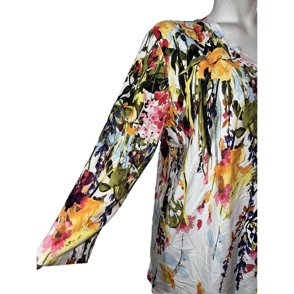 NorthStyle Top Size XL Colorful Floral V-neck Stretch Viscose 3/4 Slv Pullover - Picture 3 of 10